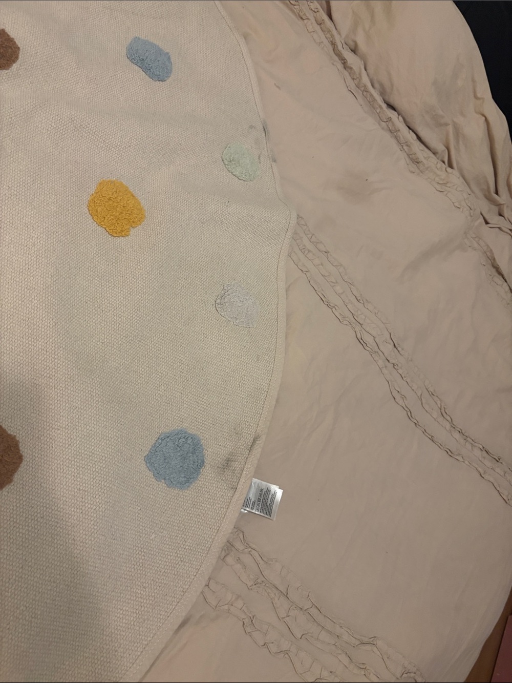 H&M HOME Neutral Cream Round Textured Rug - Picture 3 of 4